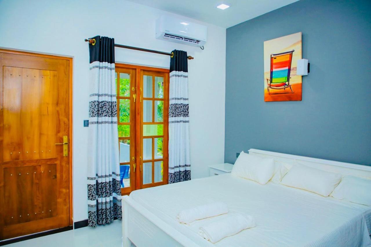 Maha Oya Lodge 瓦伊卡尔 外观 照片